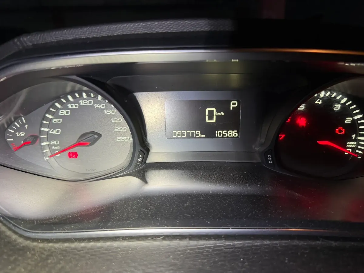 2018 Peugeot 308 1.6L 117HP L4 6AT,autocango,china used car exporter,china ev exporter,chinese used car exporter,chinese used ev exporter