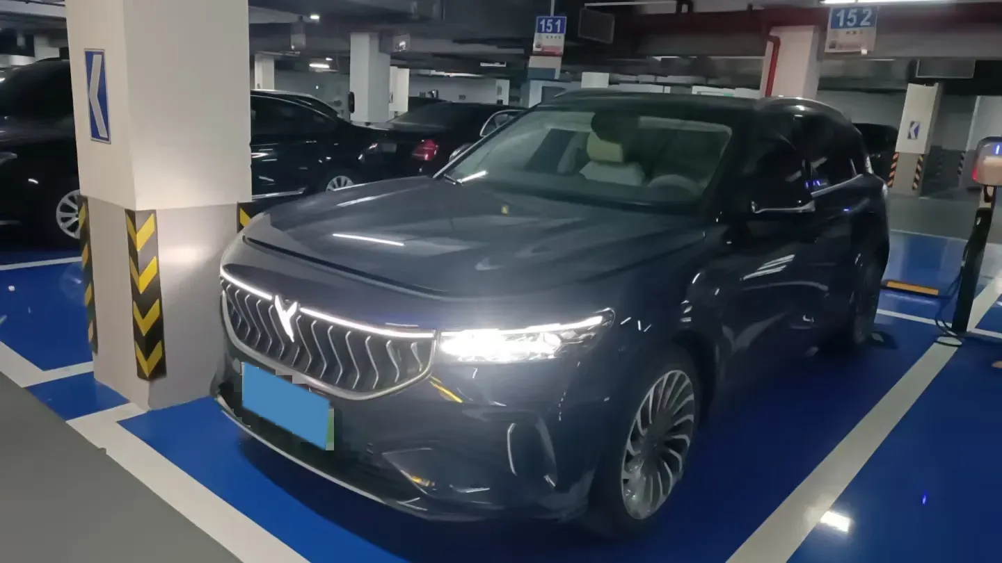 2021 Voyah FREE Range Extended 109HP REEV 33KWH,autocango,china used car exporter,china ev exporter,chinese used car exporter,chinese used ev exporter