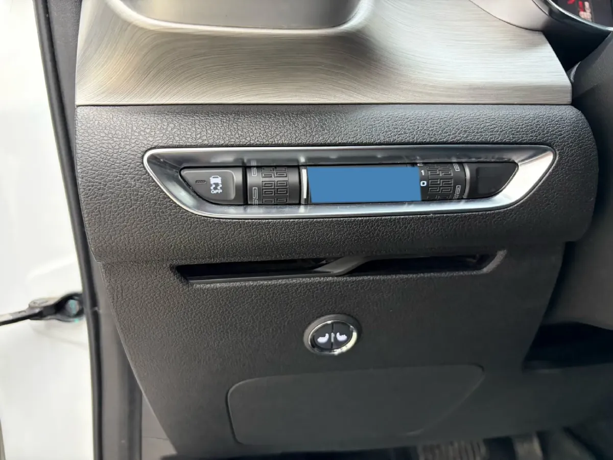 2021 Geely Coolray 1.4T 141HP L4 6DCT,autocango,china used car exporter,china ev exporter,chinese used car exporter,chinese used ev exporter