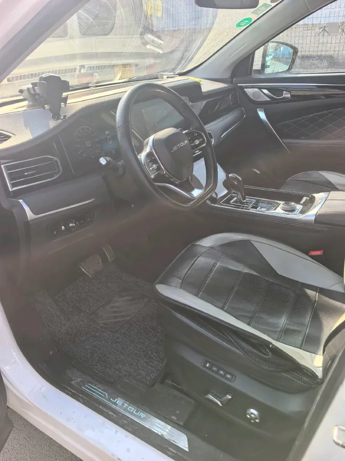 2020 Chery Tiggo 8 1.5T 156HP L4 6DCT,autocango,china used car exporter,china ev exporter,chinese used car exporter,chinese used ev exporter