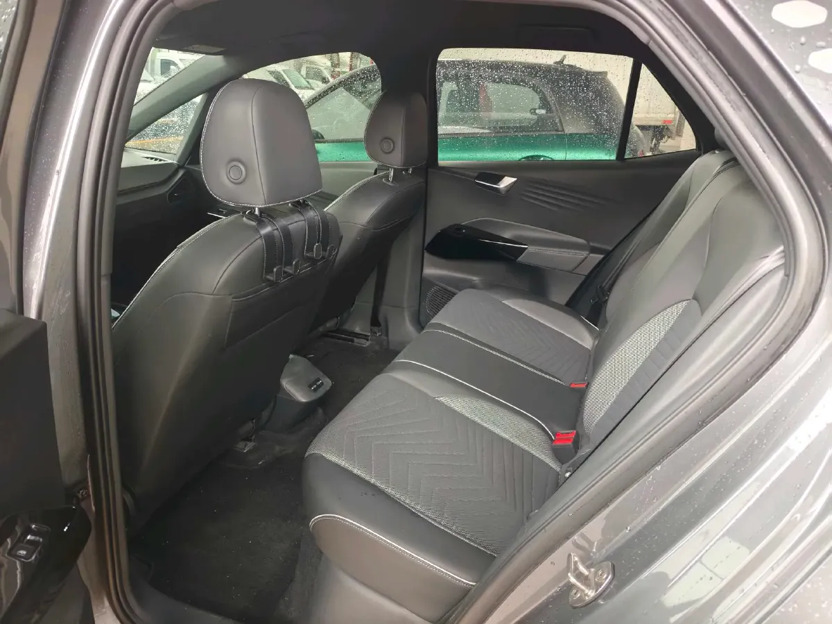 2023 Volkswagen ID.3 BEV 52.8KWH,autocango,china used car exporter,china ev exporter,chinese used car exporter,chinese used ev exporter