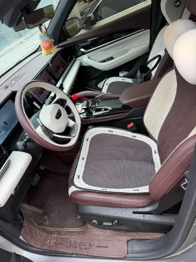 2024 Geely Monjaro 2.0T 238HP L4 8AT,autocango,china used car exporter,china ev exporter,chinese used car exporter,chinese used ev exporter