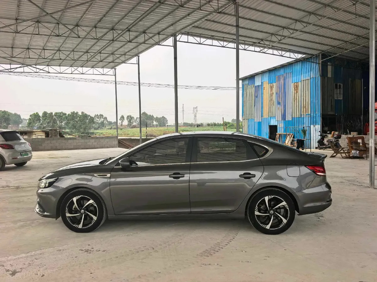 2017 MG MG6 1.5T 169HP L4 7DCT,autocango,china used car exporter,china ev exporter,chinese used car exporter,chinese used ev exporter