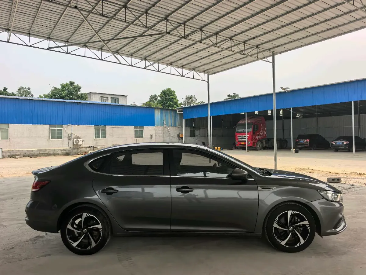 2017 MG MG6 1.5T 169HP L4 7DCT,autocango,china used car exporter,china ev exporter,chinese used car exporter,chinese used ev exporter