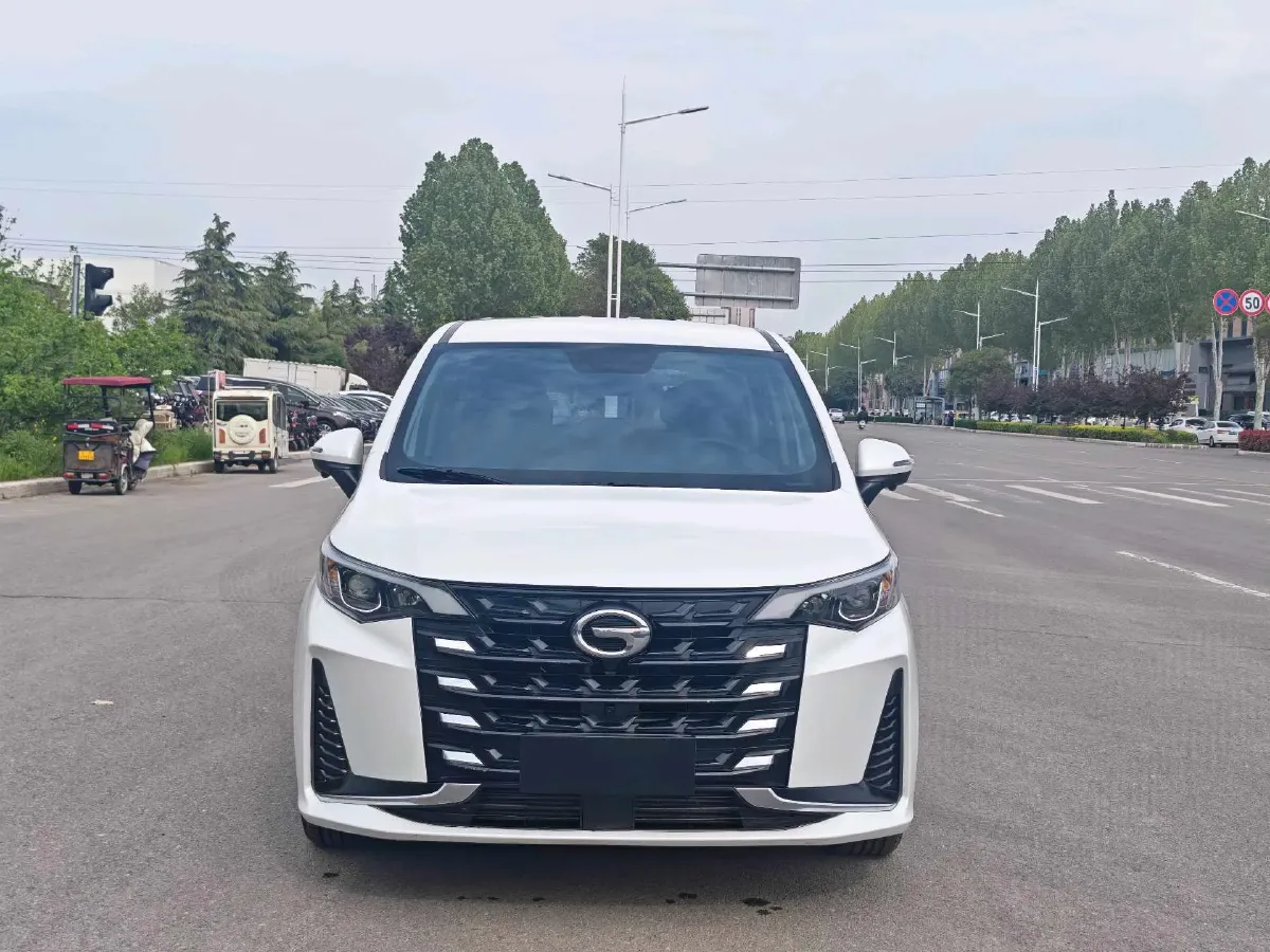 2021 GAC Trumpchi M6 1.5T 169HP L4 7DCT,autocango,china used car exporter,china ev exporter,chinese used car exporter,chinese used ev exporter