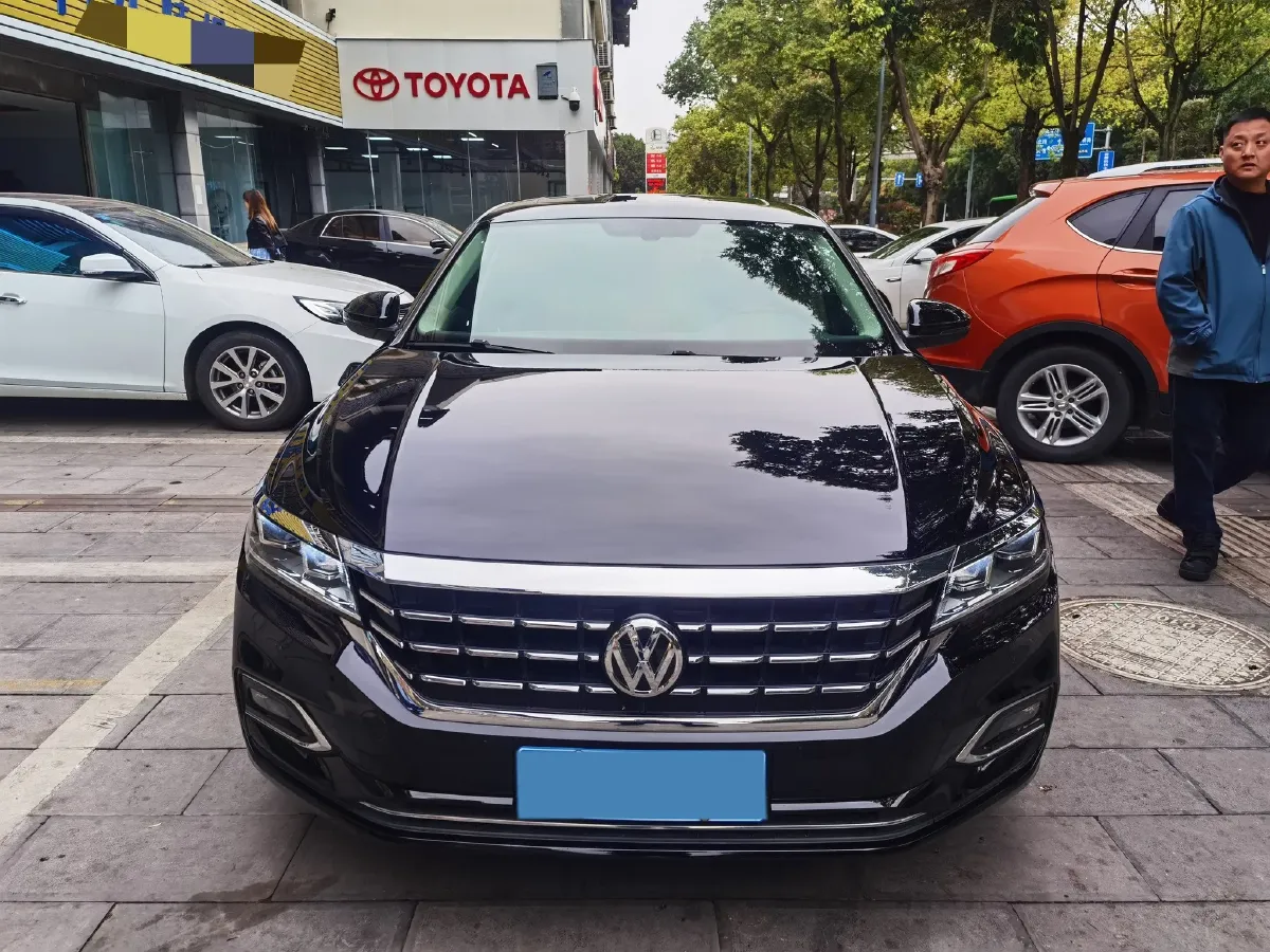 2019 Skoda Kodiak 2.0T 186HP L4 7DCT,autocango,china used car exporter,china ev exporter,chinese used car exporter,chinese used ev exporter