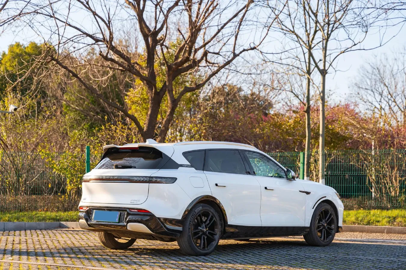 2024 Voyah FREE 1.5T 150HP L4 REEV 39.2KWH,autocango,china used car exporter,china ev exporter,chinese used car exporter,chinese used ev exporter