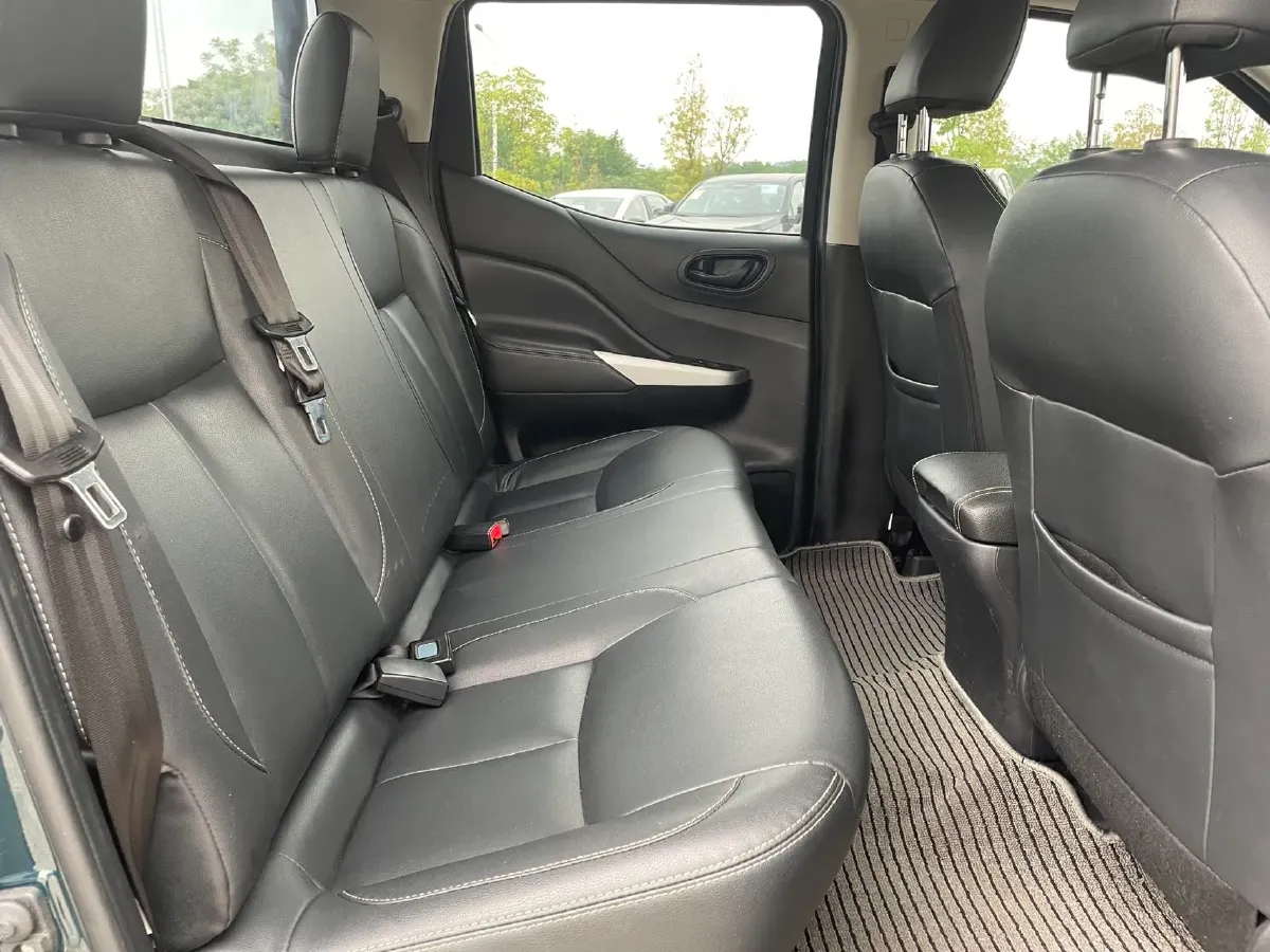 2020 Dongfeng RuiQi 6 2.3T 163HP L4 8AT,autocango,china used car exporter,china ev exporter,chinese used car exporter,chinese used ev exporter