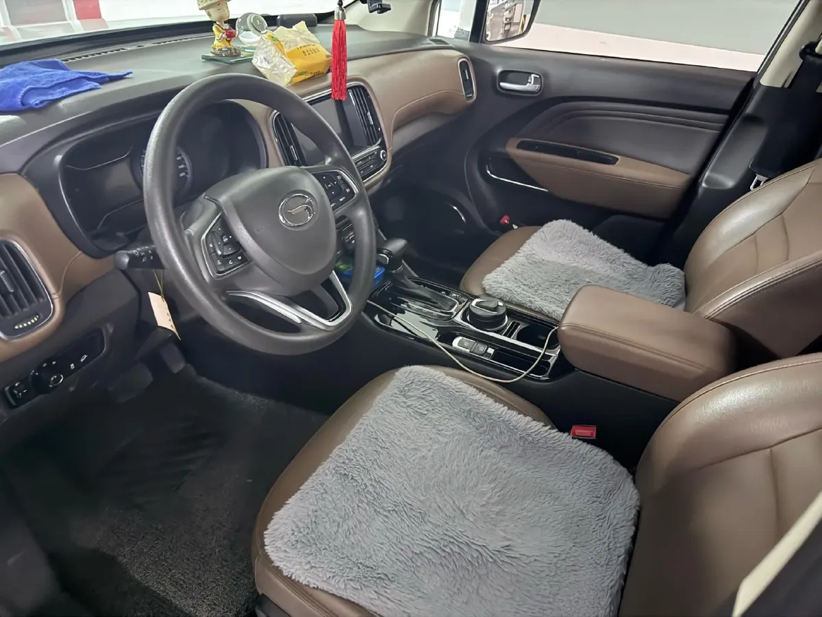 2017 GAC Trumpchi GS3 1.3T 137HP L4 6AT,autocango,china used car exporter,china ev exporter,chinese used car exporter,chinese used ev exporter