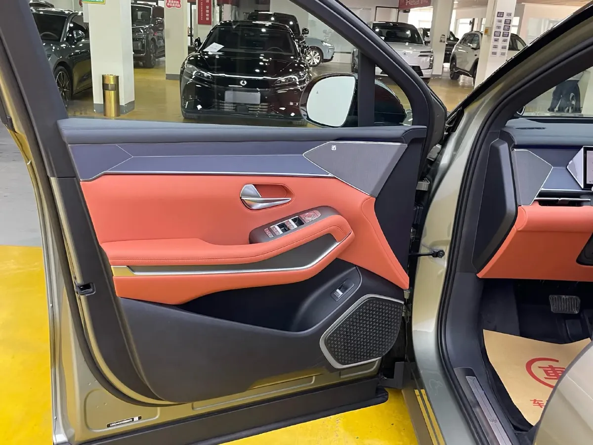 2025 BYD TangL BEV,autocango,china used car exporter,china ev exporter,chinese used car exporter,chinese used ev exporter