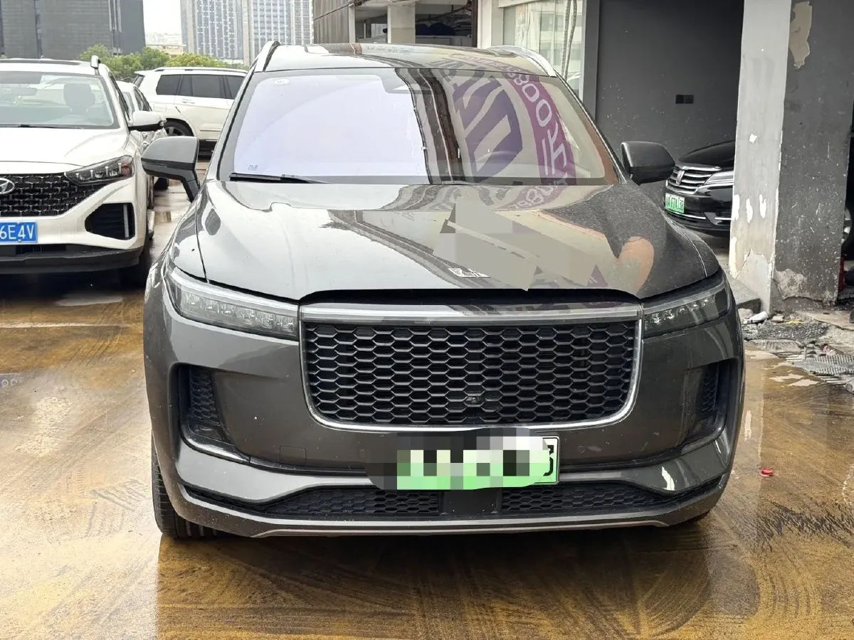 2021 Li ONE Range Extended 131HP REEV 40.5KWH,autocango,china used car exporter,china ev exporter,chinese used car exporter,chinese used ev exporter
