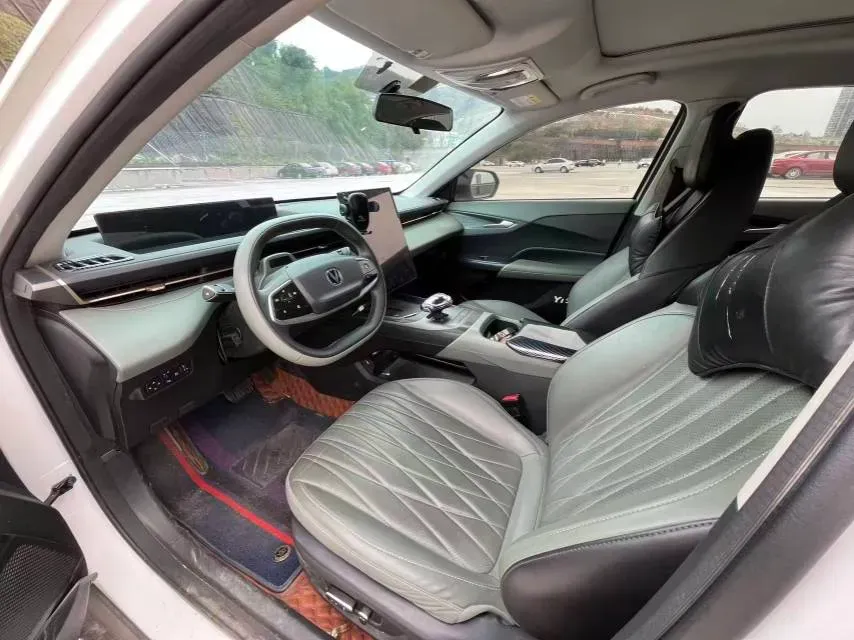 2023 ChangAn Oshan Z6 1.5T 188HP L4 7DCT,autocango,china used car exporter,china ev exporter,chinese used car exporter,chinese used ev exporter