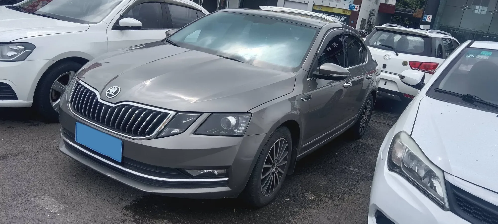 2019 Skoda Octavia 1.5L 116HP L4 6AT,autocango,china used car exporter,china ev exporter,chinese used car exporter,chinese used ev exporter
