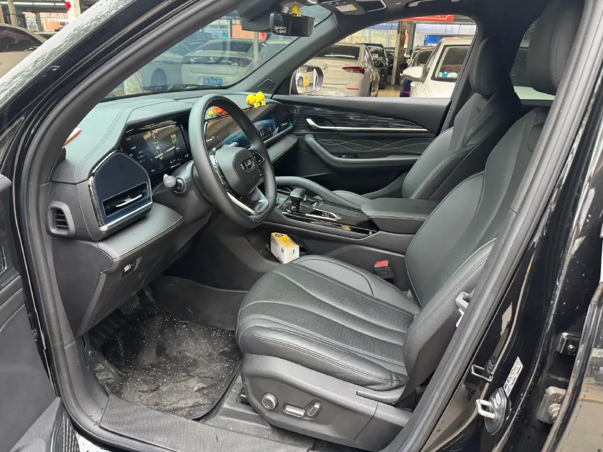 2024 Geely Monjaro 2.0T 218HP L4 7DCT,autocango,china used car exporter,china ev exporter,chinese used car exporter,chinese used ev exporter