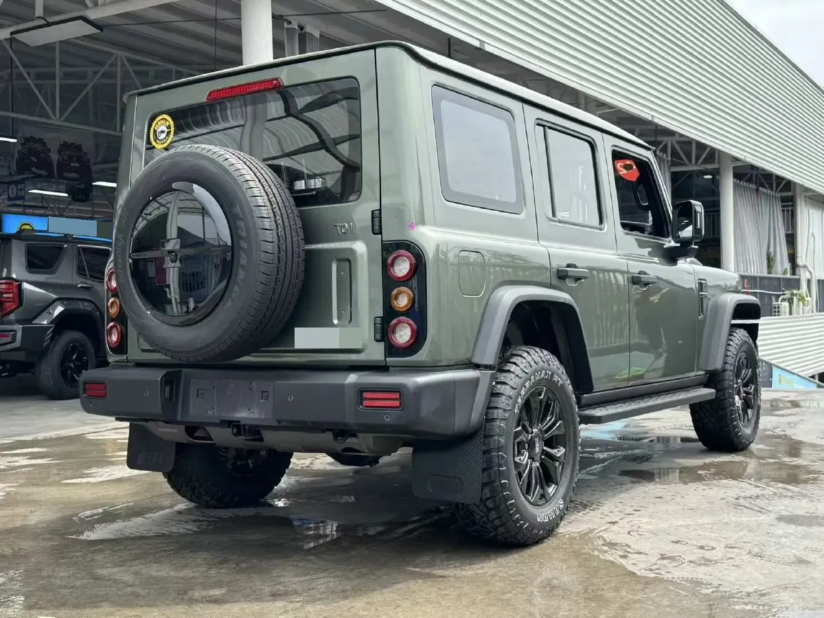 2024 212 212 T01 2.0T 252HP L4 8AT,autocango,china used car exporter,china ev exporter,chinese used car exporter,chinese used ev exporter