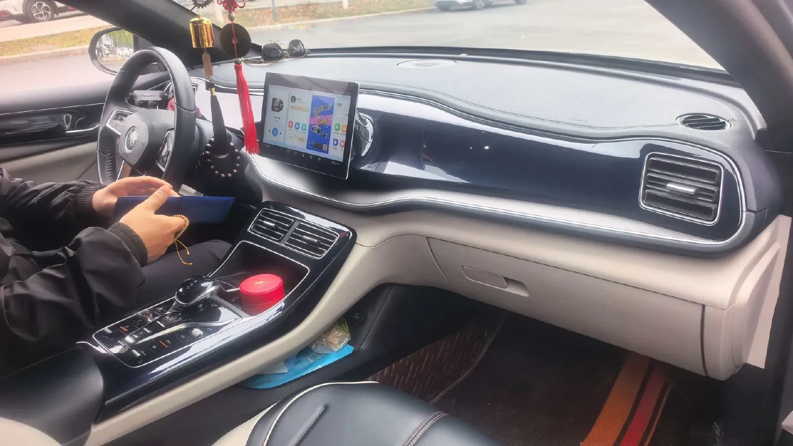 2021 Haval F7 1.5T 169HP L4 7DCT,autocango,china used car exporter,china ev exporter,chinese used car exporter,chinese used ev exporter