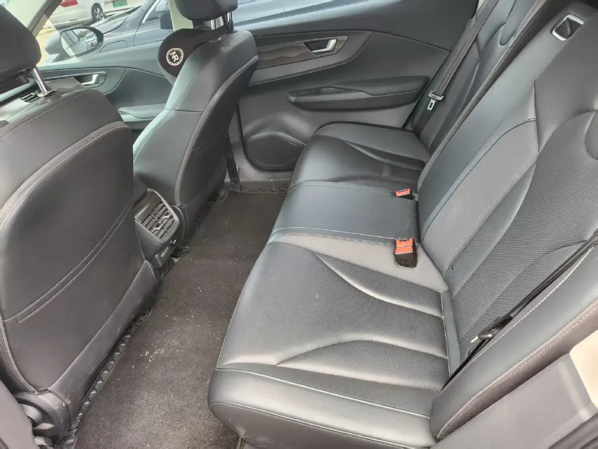 2023 HongQi E-QM5 BEV 54KWH,autocango,china used car exporter,china ev exporter,chinese used car exporter,chinese used ev exporter