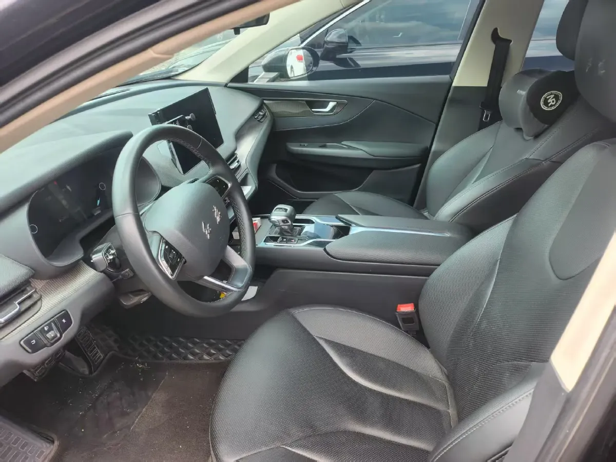 2023 HongQi E-QM5 BEV 54KWH,autocango,china used car exporter,china ev exporter,chinese used car exporter,chinese used ev exporter