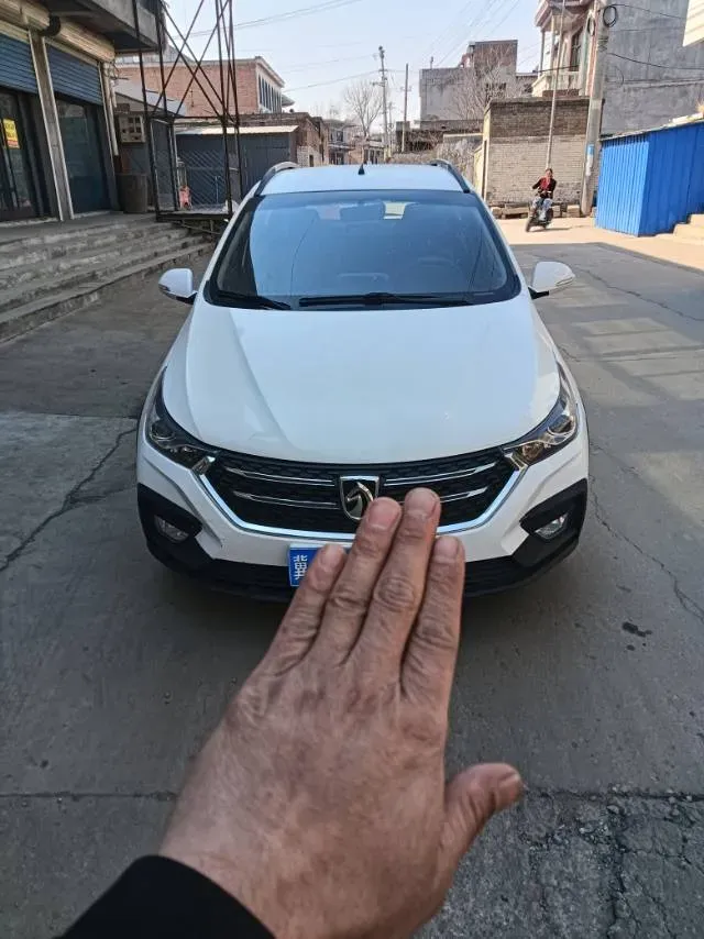 2018 BaoJun 360 1.5L 112HP L4 6MT,autocango,china used car exporter,china ev exporter,chinese used car exporter,chinese used ev exporter