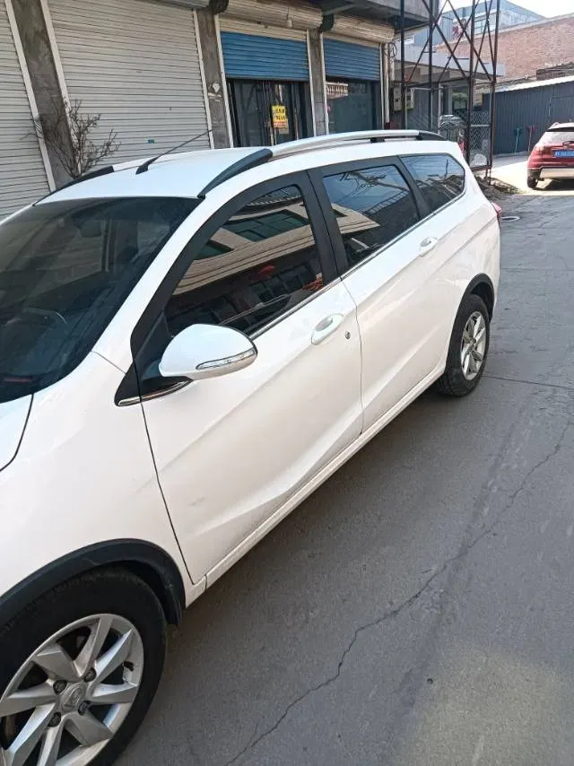 2018 BaoJun 360 1.5L 112HP L4 6MT,autocango,china used car exporter,china ev exporter,chinese used car exporter,chinese used ev exporter