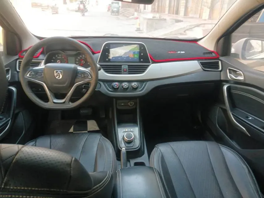 2018 BaoJun 360 1.5L 112HP L4 6MT,autocango,china used car exporter,china ev exporter,chinese used car exporter,chinese used ev exporter