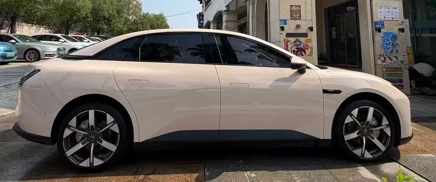 2024 Xpeng MONA M03 BEV 62.2KWH,autocango,china used car exporter,china ev exporter,chinese used car exporter,chinese used ev exporter