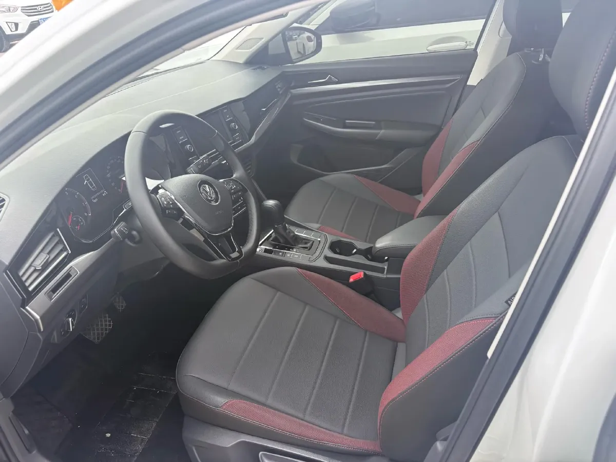 2020 Volkswagen Bora 1.5L 113HP L4 6AT,autocango,china used car exporter,china ev exporter,chinese used car exporter,chinese used ev exporter