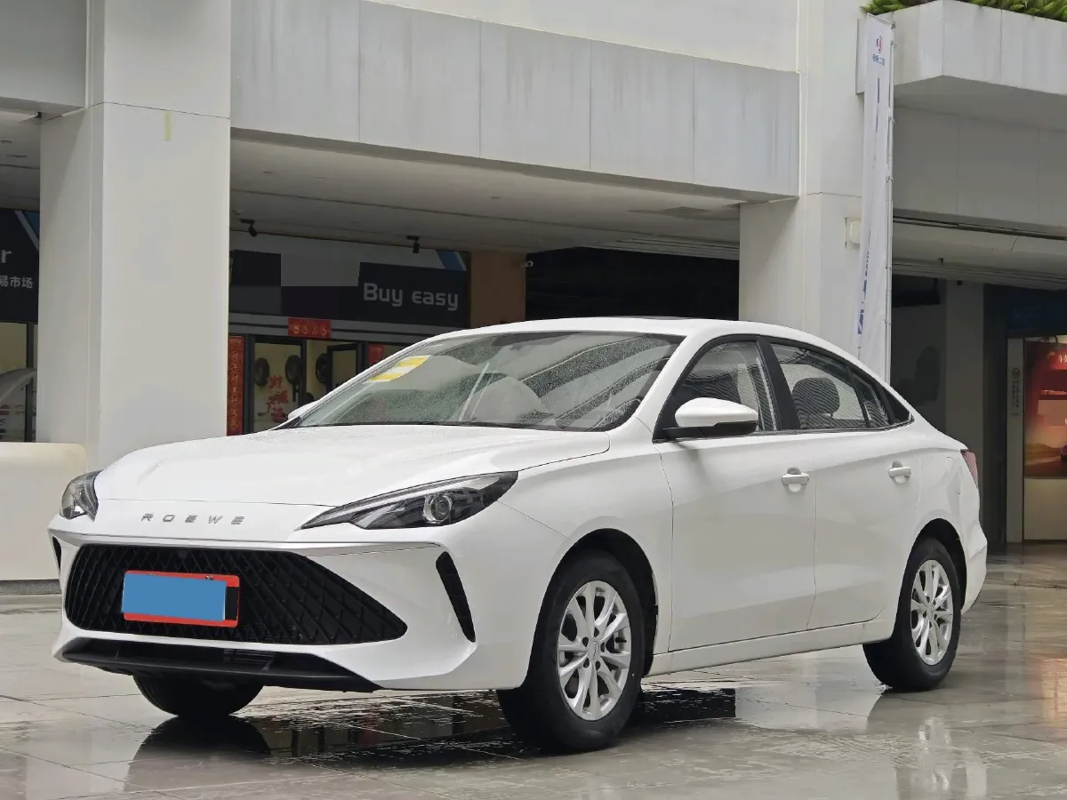 2026 Roewe i5 1.5L 129HP L4 CVT,autocango,china used car exporter,china ev exporter,chinese used car exporter,chinese used ev exporter