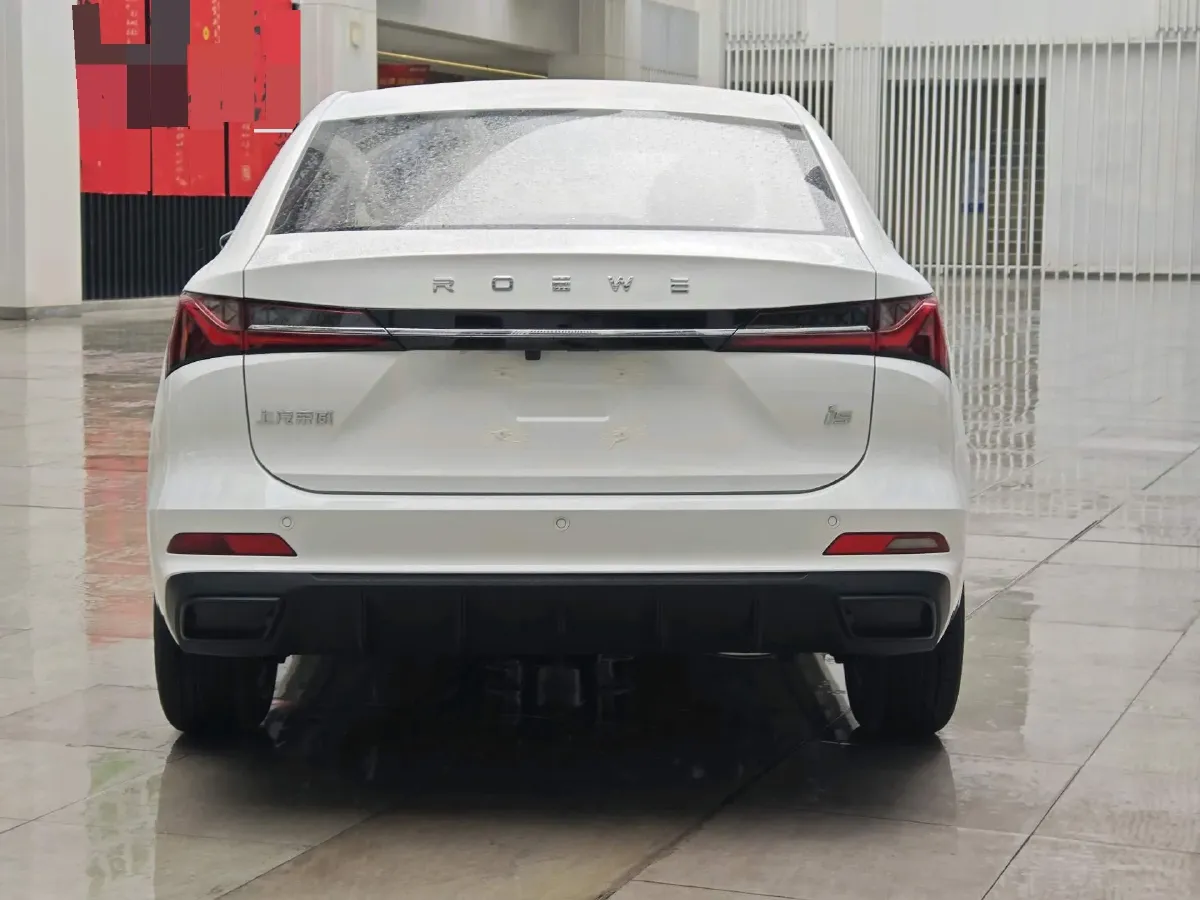 2026 Roewe i5 1.5L 129HP L4 CVT,autocango,china used car exporter,china ev exporter,chinese used car exporter,chinese used ev exporter