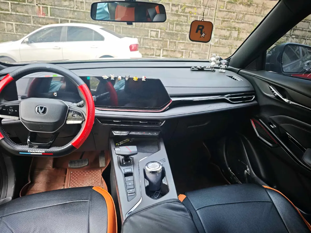 2024 ChangAn X5 PLUS 1.5T 188HP L4 7DCT,autocango,china used car exporter,china ev exporter,chinese used car exporter,chinese used ev exporter
