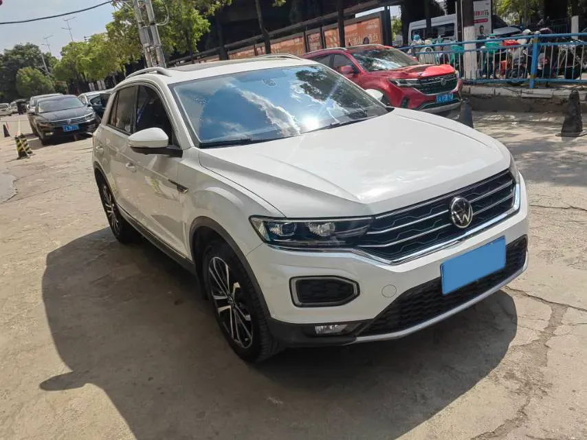2021 Volkswagen T-Roc 1.4T 150HP L4 7DCT,autocango,china used car exporter,china ev exporter,chinese used car exporter,chinese used ev exporter