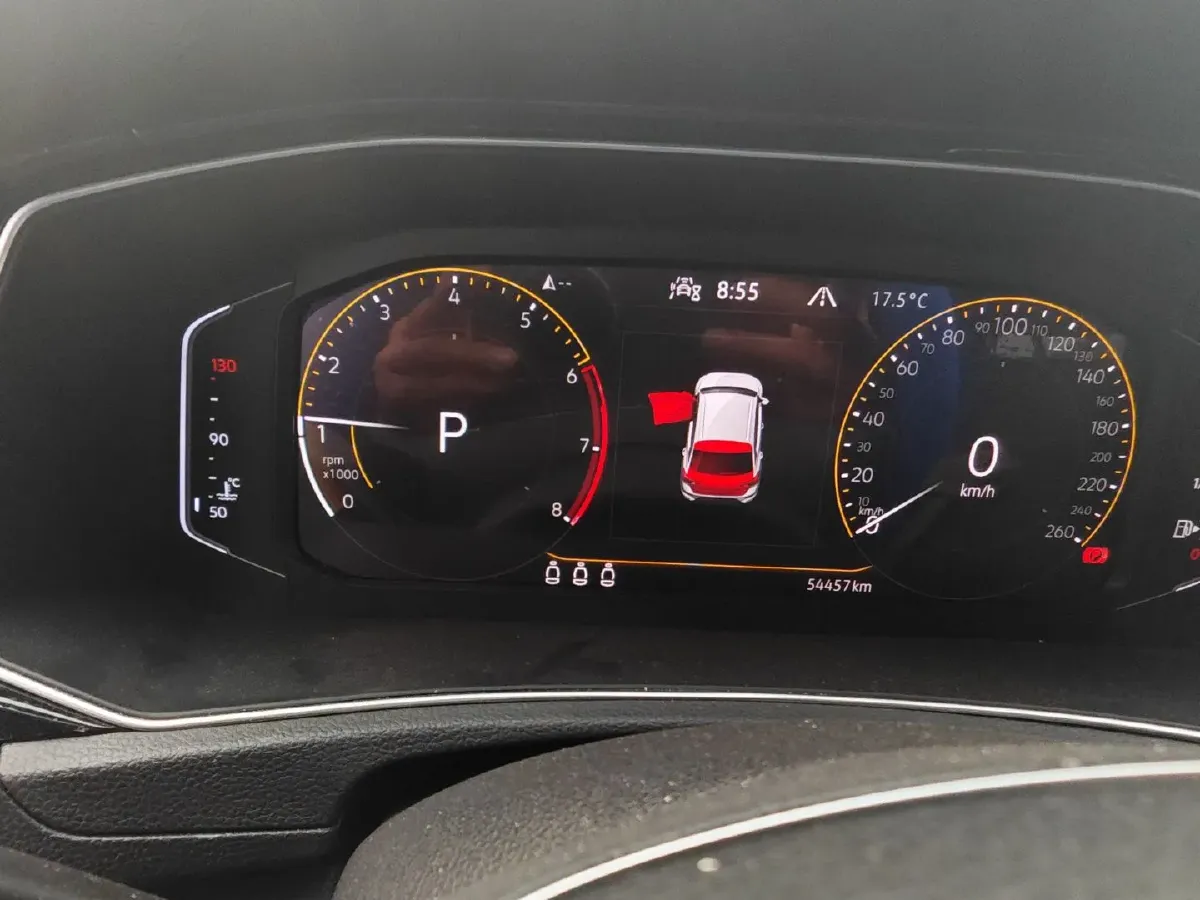 2021 Volkswagen T-Roc 1.4T 150HP L4 7DCT,autocango,china used car exporter,china ev exporter,chinese used car exporter,chinese used ev exporter