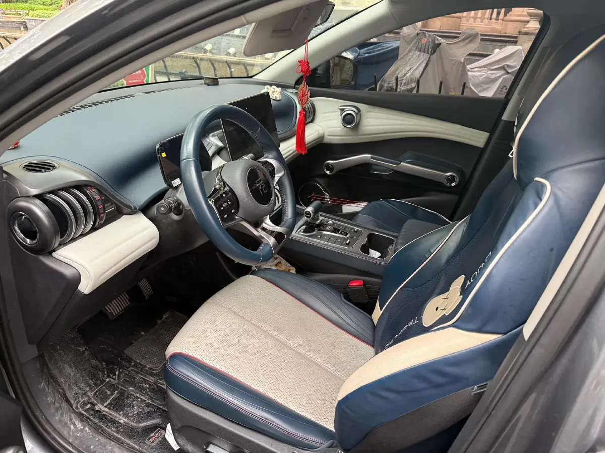 2022 Hycan Z03 BEV 64.23KWH,autocango,china used car exporter,china ev exporter,chinese used car exporter,chinese used ev exporter