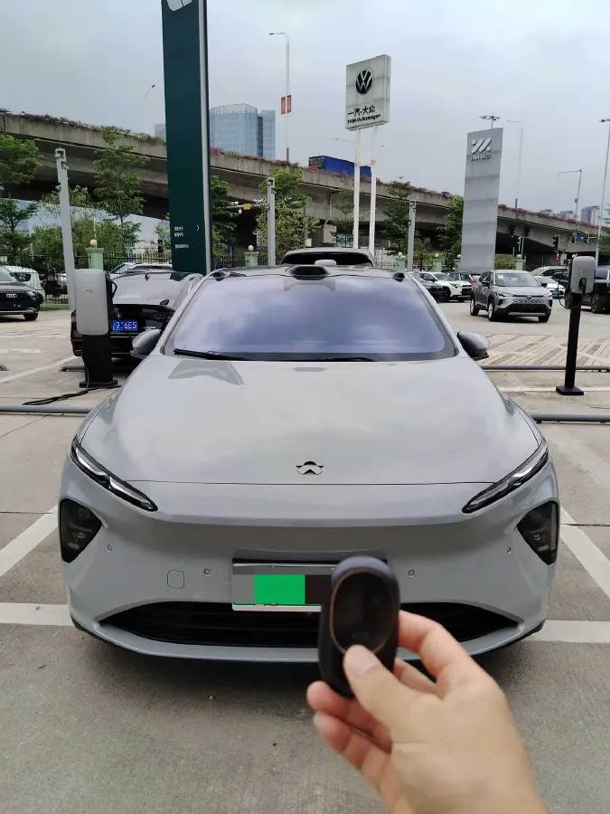 2022 NIO ES6 BEV 75KWH,autocango,china used car exporter,china ev exporter,chinese used car exporter,chinese used ev exporter