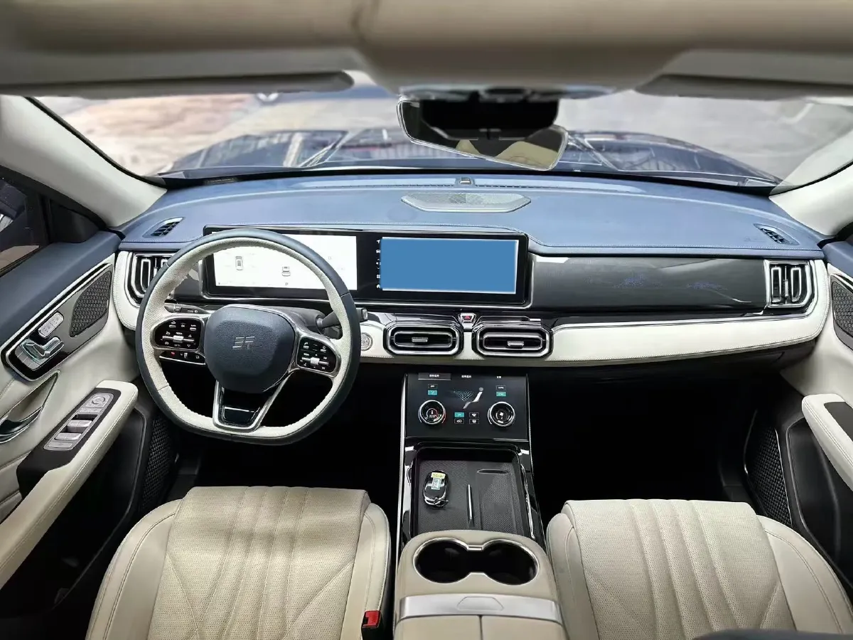 2024 Jetour ShanHai L7 1.5T 156HP L4 2DHT PHEV 19.43KWH,autocango,china used car exporter,china ev exporter,chinese used car exporter,chinese used ev exporter