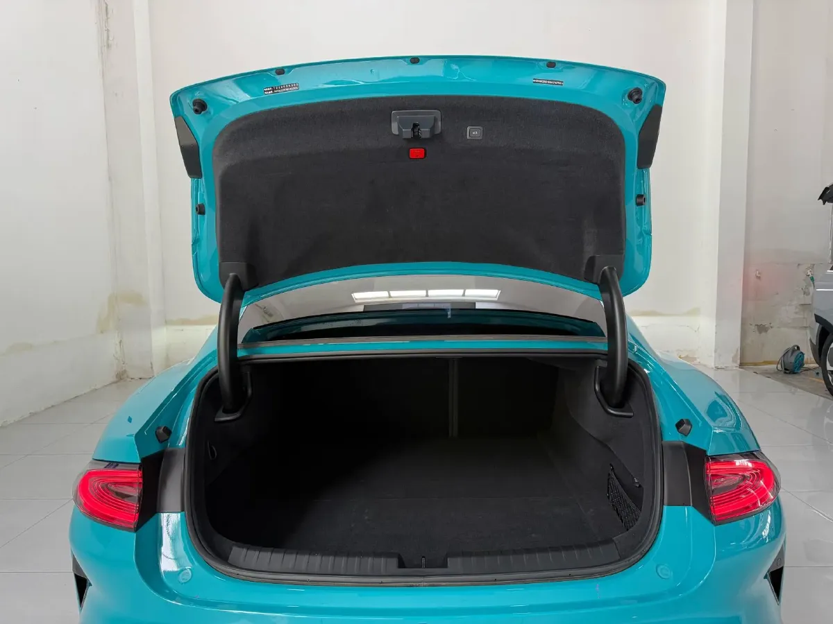 2024 MI SU7 BEV 94.3KWH,autocango,china used car exporter,china ev exporter,chinese used car exporter,chinese used ev exporter