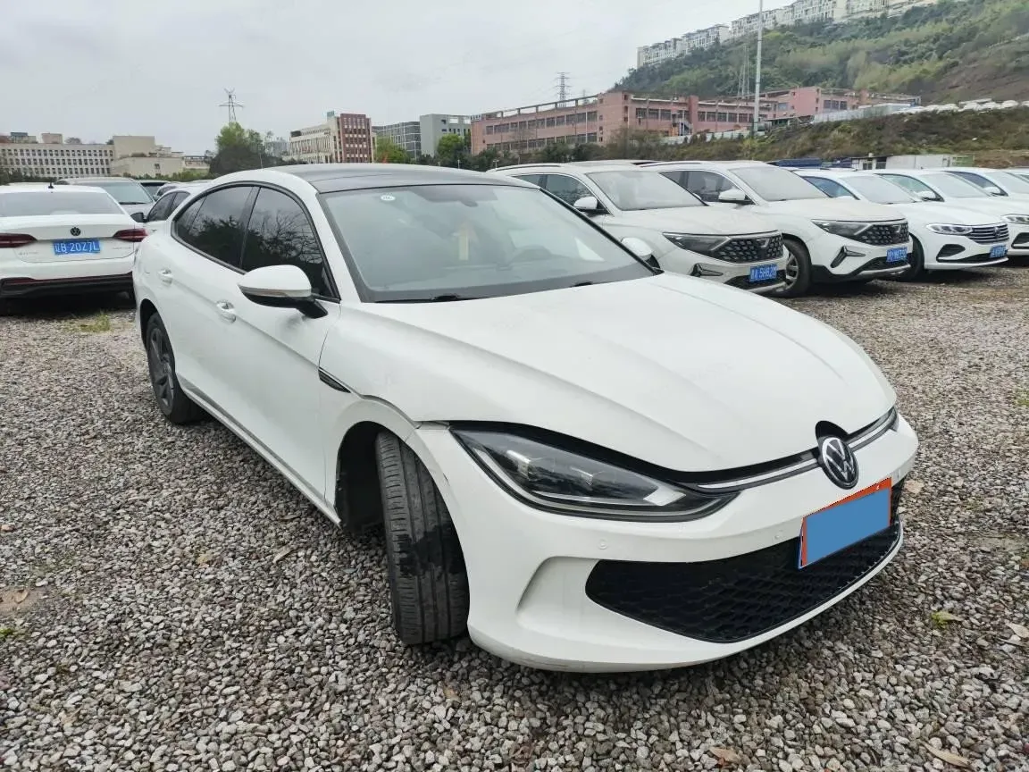 2024 Volkswagen Lamando 1.2T 116HP L4 7DCT,autocango,china used car exporter,china ev exporter,chinese used car exporter,chinese used ev exporter