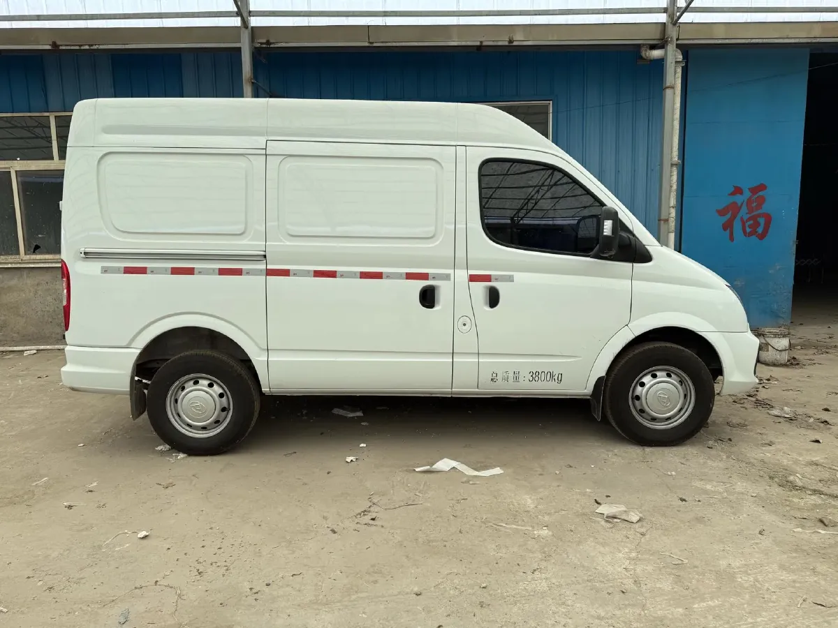 2024 MAXUS XinTu V80 2.0T 147HP L4 6SMG,autocango,china used car exporter,china ev exporter,chinese used car exporter,chinese used ev exporter