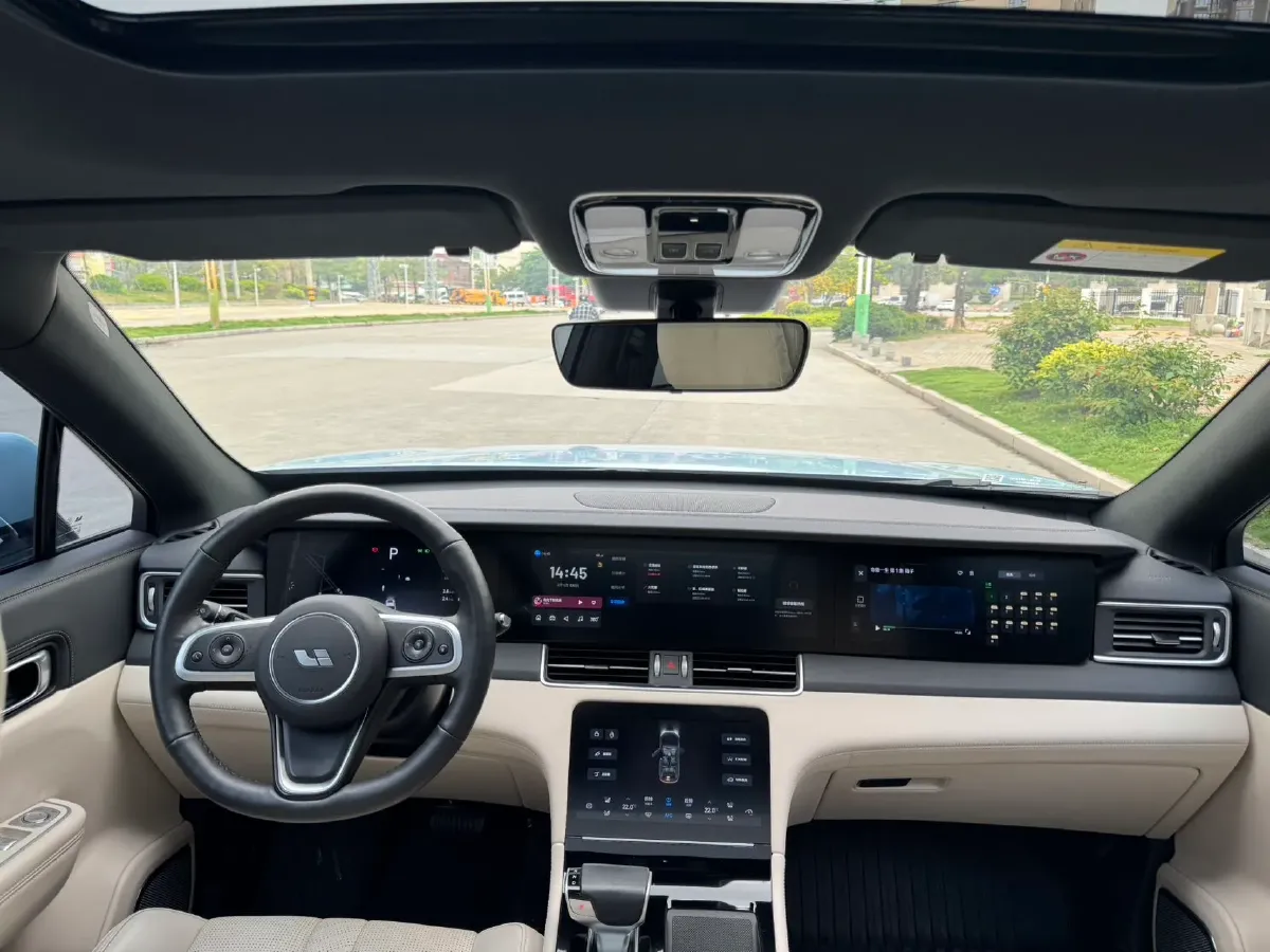 2020 Li ONE Range Extended 131HP REEV 40.5KWH,autocango,china used car exporter,china ev exporter,chinese used car exporter,chinese used ev exporter