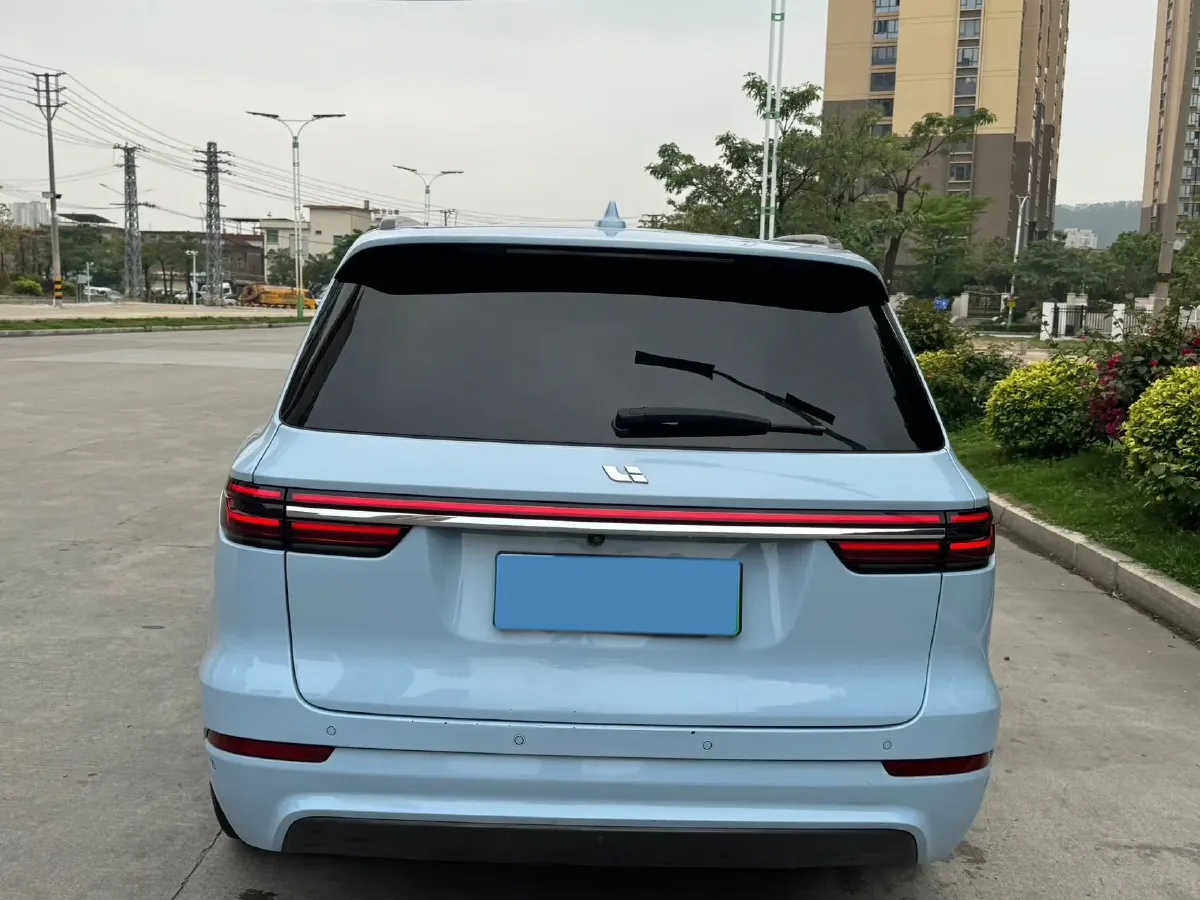 2020 Li ONE Range Extended 131HP REEV 40.5KWH,autocango,china used car exporter,china ev exporter,chinese used car exporter,chinese used ev exporter