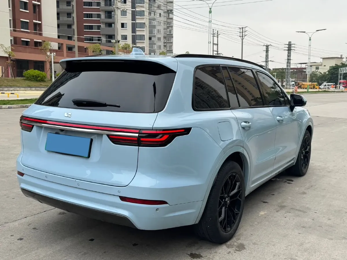 2020 Li ONE Range Extended 131HP REEV 40.5KWH,autocango,china used car exporter,china ev exporter,chinese used car exporter,chinese used ev exporter