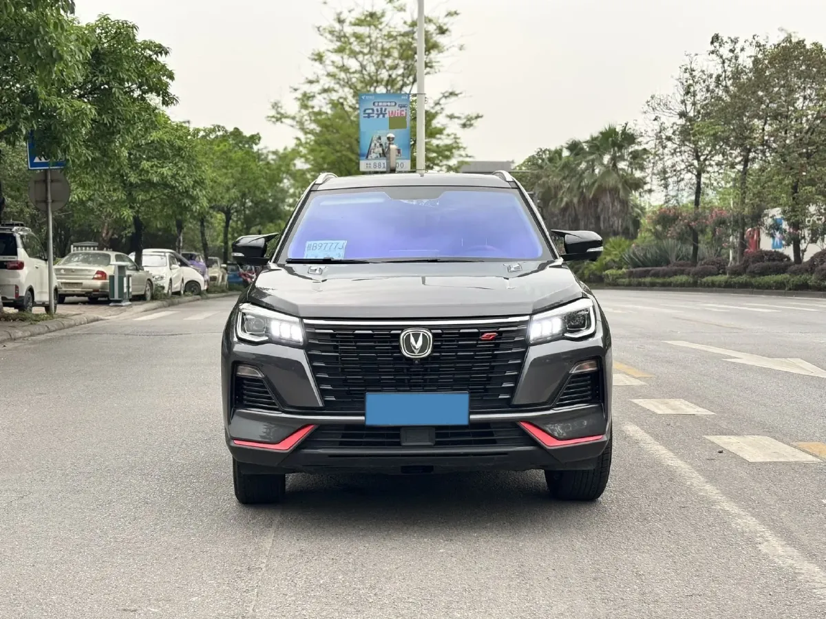 2023 ChangAn CS75 1.5T 188HP L4 7DCT,autocango,china used car exporter,china ev exporter,chinese used car exporter,chinese used ev exporter
