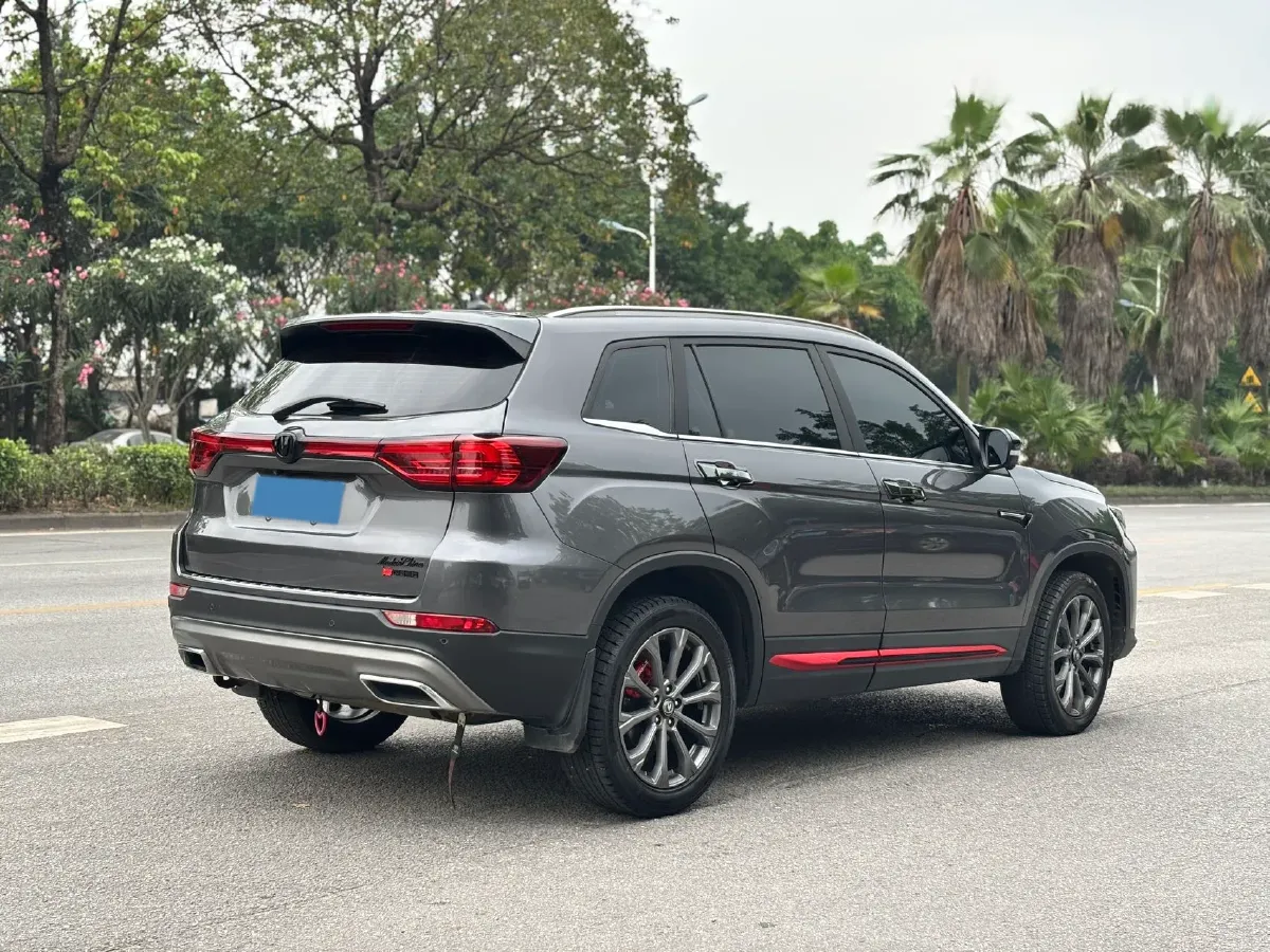 2023 ChangAn CS75 1.5T 188HP L4 7DCT,autocango,china used car exporter,china ev exporter,chinese used car exporter,chinese used ev exporter