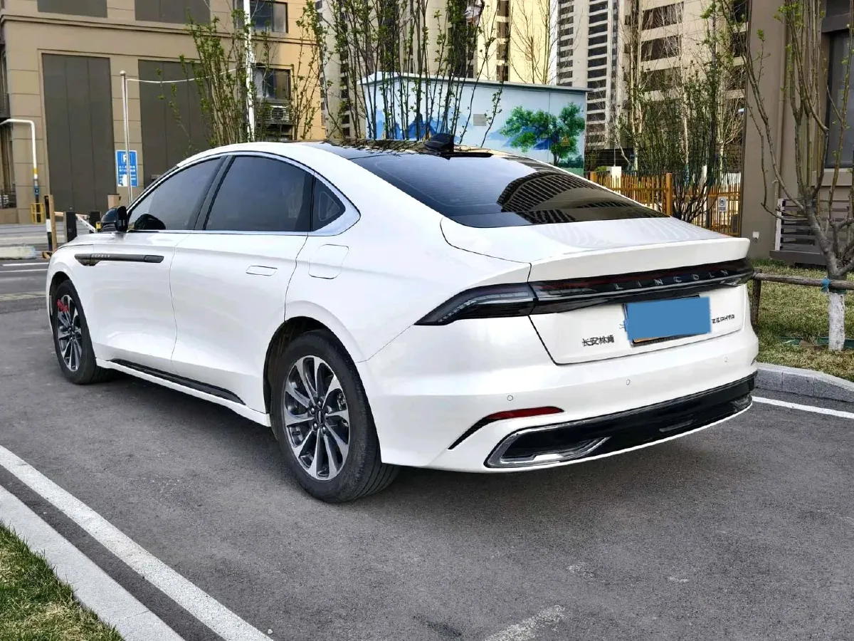 2025 Lincoln Z 2.0T 261HP L4 8AT,autocango,china used car exporter,china ev exporter,chinese used car exporter,chinese used ev exporter