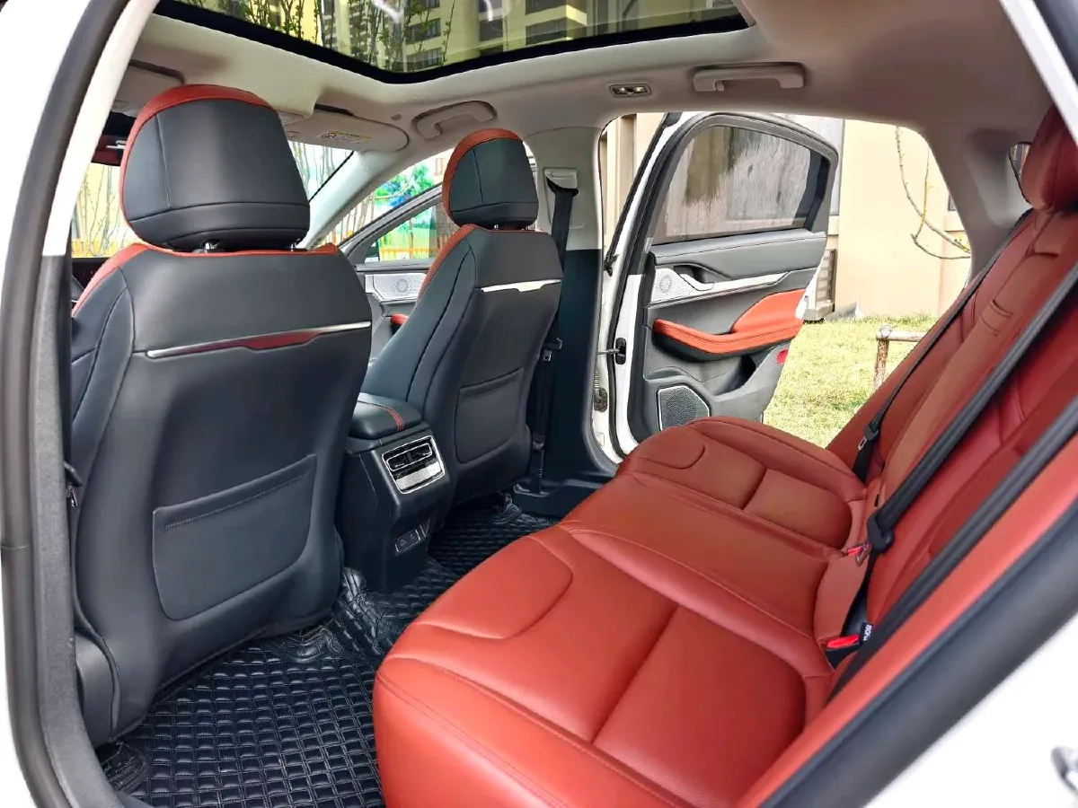 2025 Lincoln Z 2.0T 261HP L4 8AT,autocango,china used car exporter,china ev exporter,chinese used car exporter,chinese used ev exporter