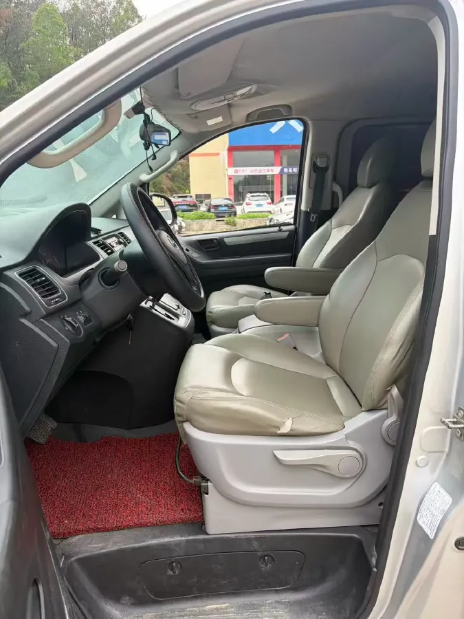 2016 MAXUS G10 2.0T 224HP L4 6AT,autocango,china used car exporter,china ev exporter,chinese used car exporter,chinese used ev exporter