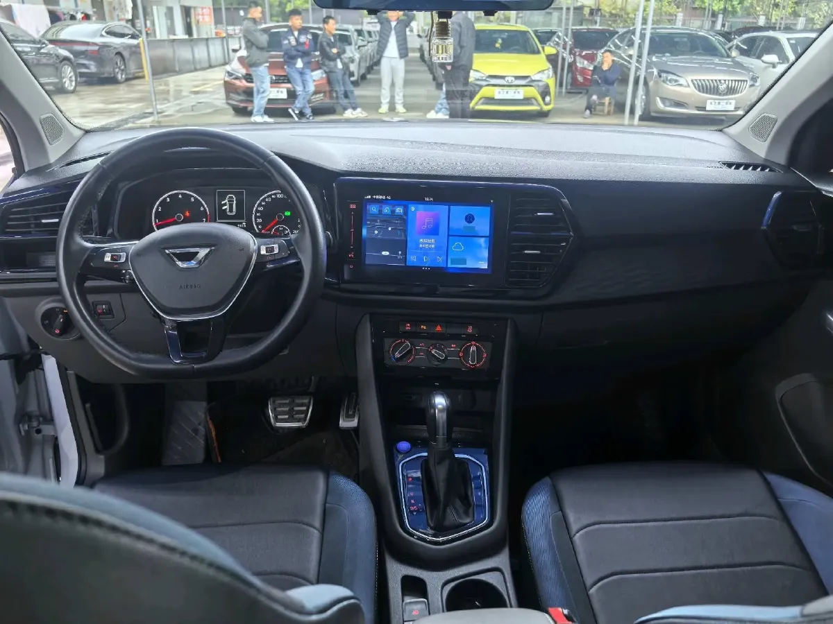 2021 Jetta VS7 1.4T 150HP L4 6AT,autocango,china used car exporter,china ev exporter,chinese used car exporter,chinese used ev exporter