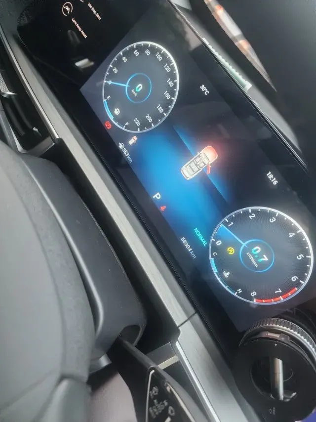 2022 Chery Tiggo 8 PRO 2.0T 254HP L4 7DCT,autocango,china used car exporter,china ev exporter,chinese used car exporter,chinese used ev exporter