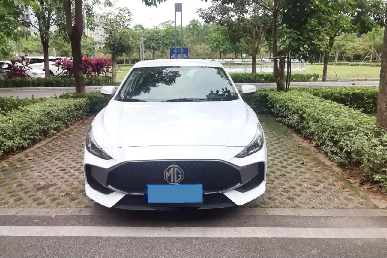 2023 MG 5 1.5L 129HP L4 5MT,autocango,china used car exporter,china ev exporter,chinese used car exporter,chinese used ev exporter