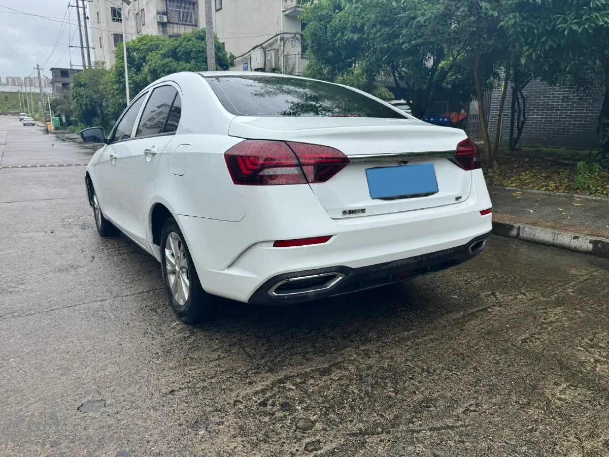 2021 Geely Emgrand 1.5L 109HP L4 CVT,autocango,china used car exporter,china ev exporter,chinese used car exporter,chinese used ev exporter